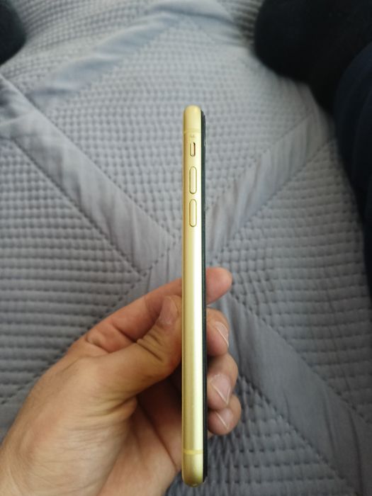 Iphone 11 срочно продается