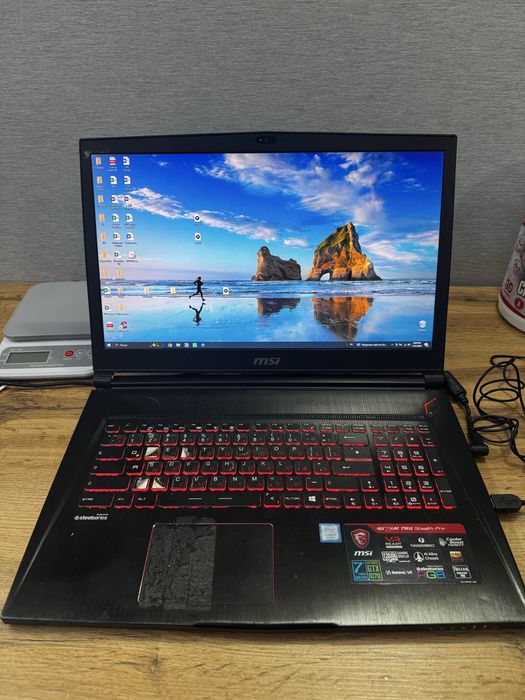 ноутбук MSI GL62M 7REX