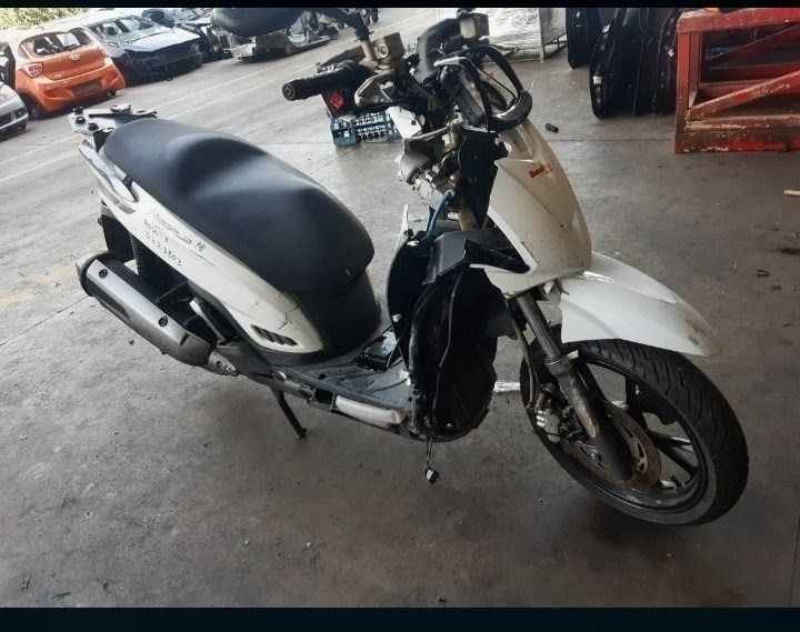 Кимко Пипъл(Kymco People -S,GT 300)50, 125,250-300iна части