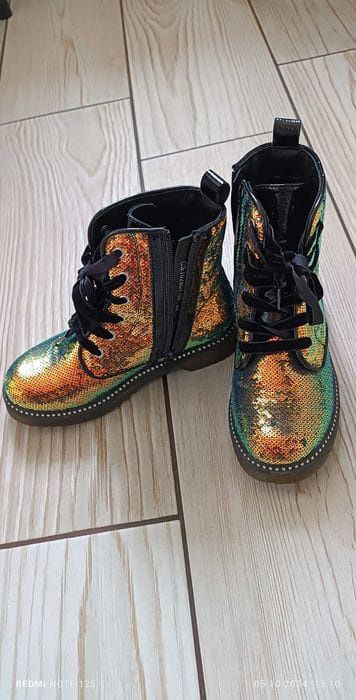 Ghete fete mărimea 33