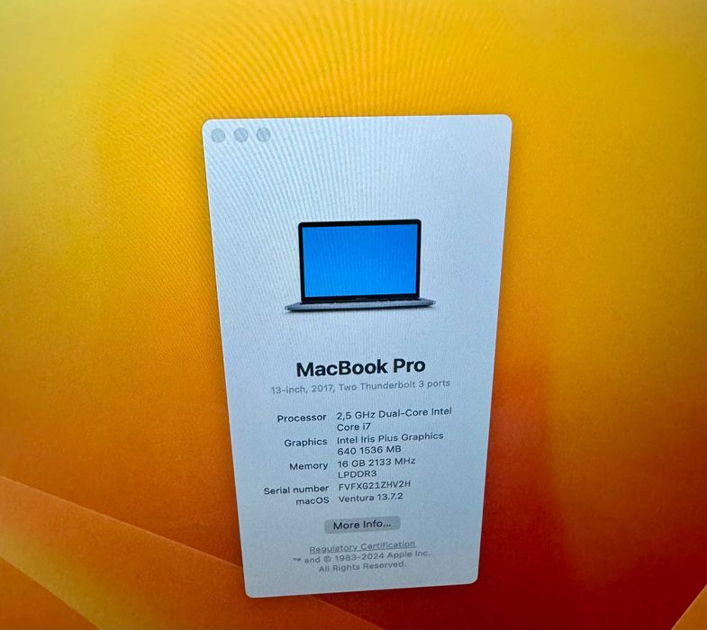 MacBook Pro '13 /2.5GHz/16GB/i7 с чисто нова батерия