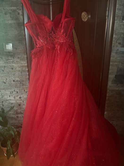 Бална рокля.Тип обръч с корсет.