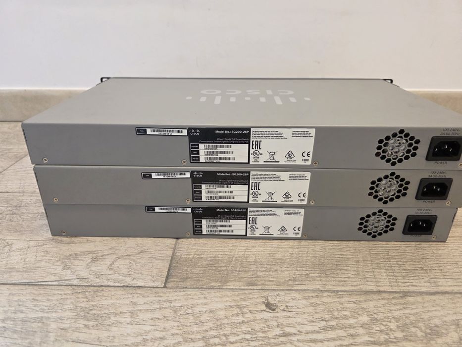 Switch Cisco SG200-26P Gigabit PoE, 26 porturi, administrabil
