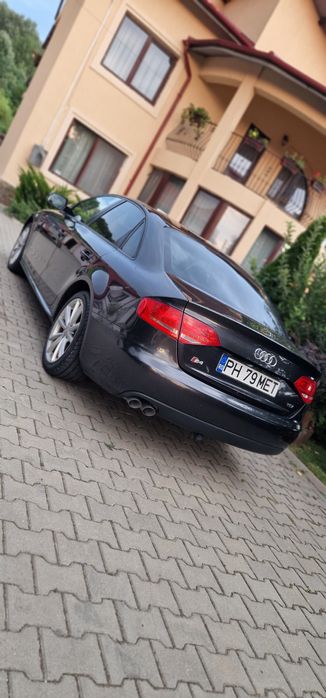 Audi A4 S line  2011