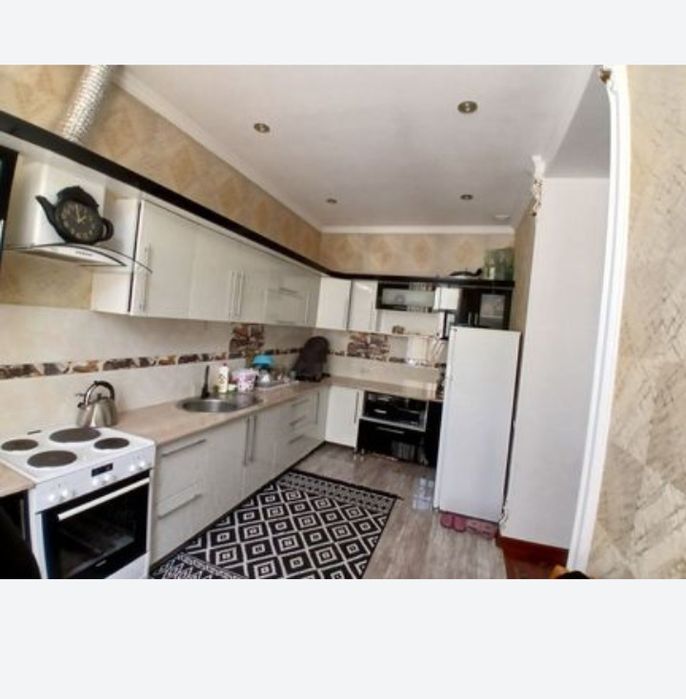 Продаётся новый двух этажный дом