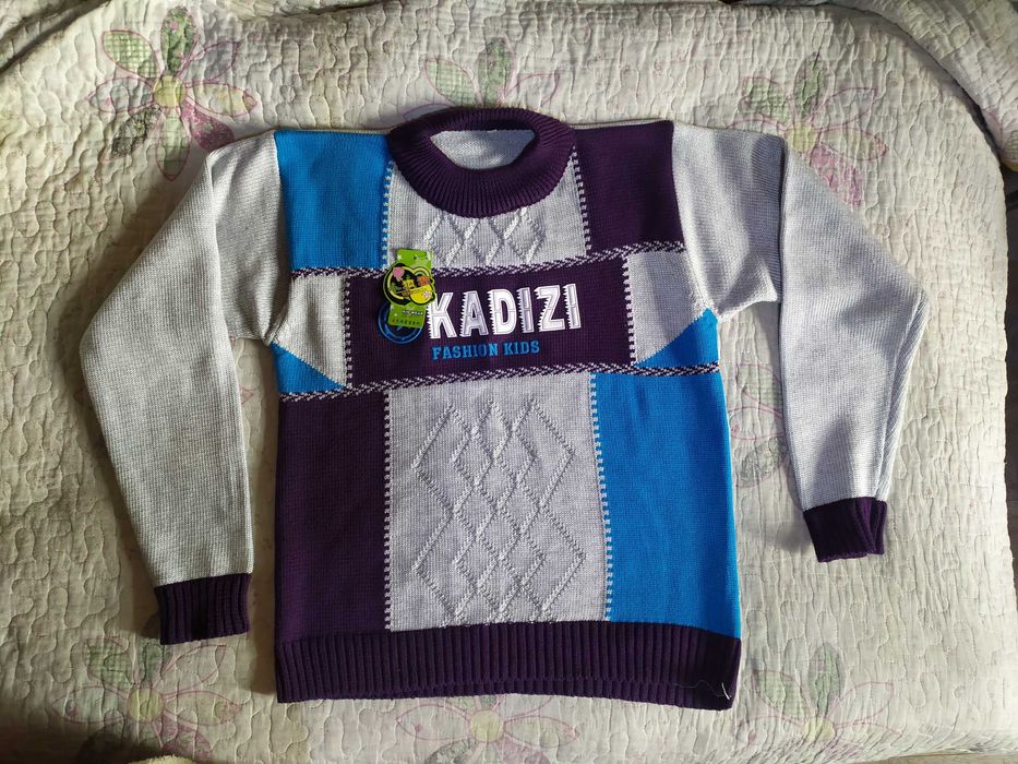 Свитер джемпер детский новый