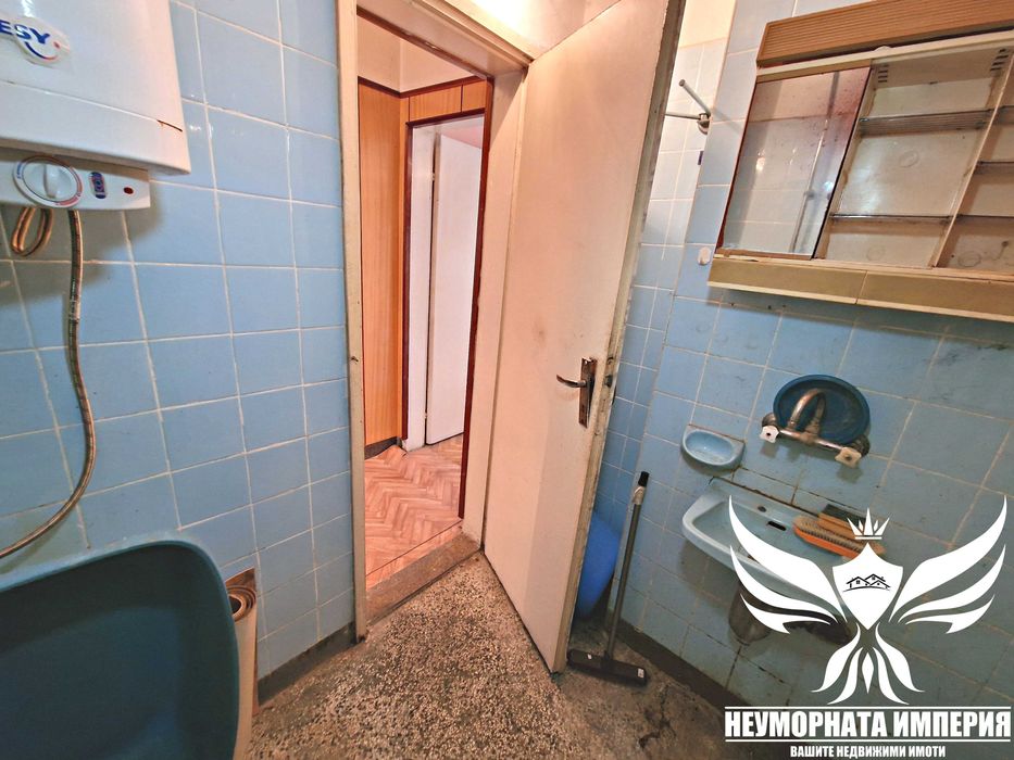 Продава се Тристаен апартамент в Дебелец - 94 кв.м за 1000 €/кв.м - Снимка #15