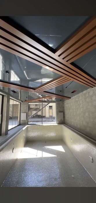 Xovli sotiladi Ko'k terak shoshiling narxini kelishamiz