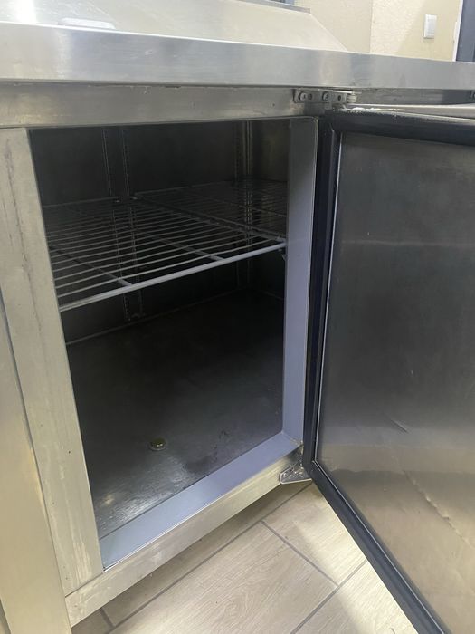 Стол холодильник