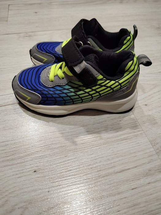 Детски маратонки Lc Walkiki