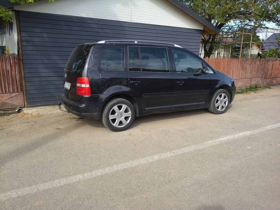VOLKSWAGEN Touran 2004 — imagine 5