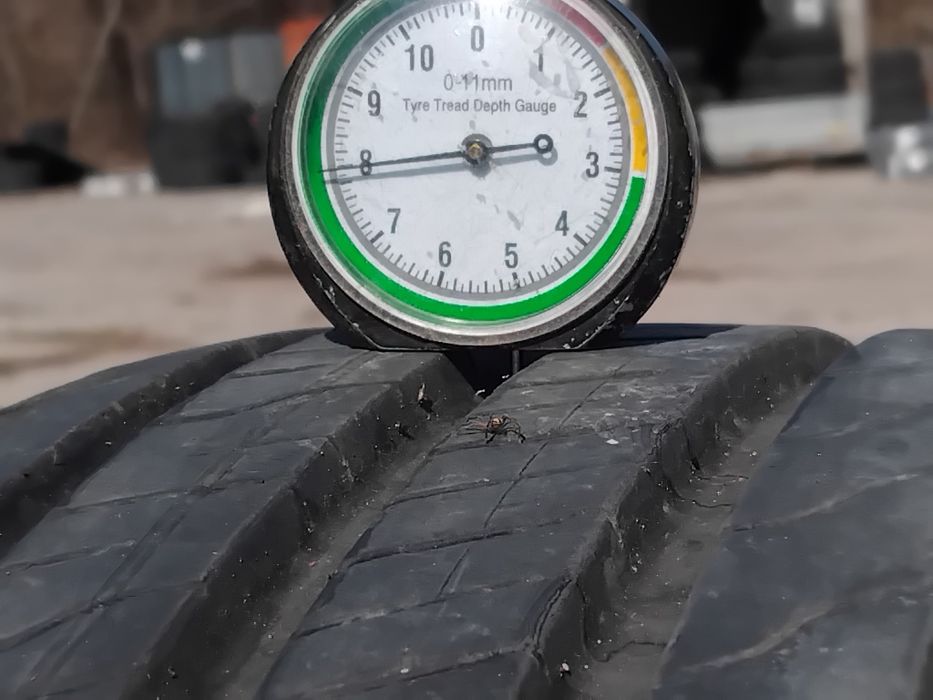 Гуми 205 65 15 Мишелин Michelin 4 броя - нов внос. Не са нови!