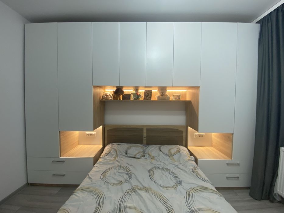 Vand mobila dormitor