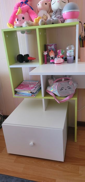 Письменный стол, парта