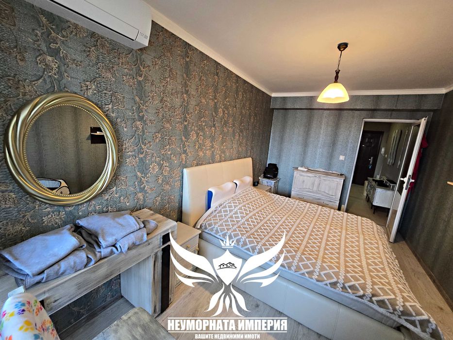 Продавам тристаен апартамент 115кв.м. 4ет. в гр.Асеновград до Пазара