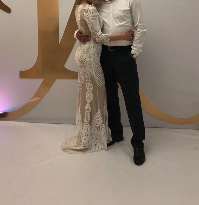 Продам свадебное платье