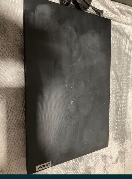 Lenovo IdeaPad Ryzen | 15.6” Full HD | SSD | Rapid