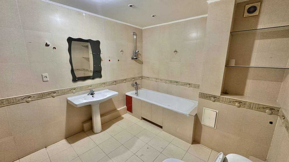 Продажа 4-комнатной квартиры