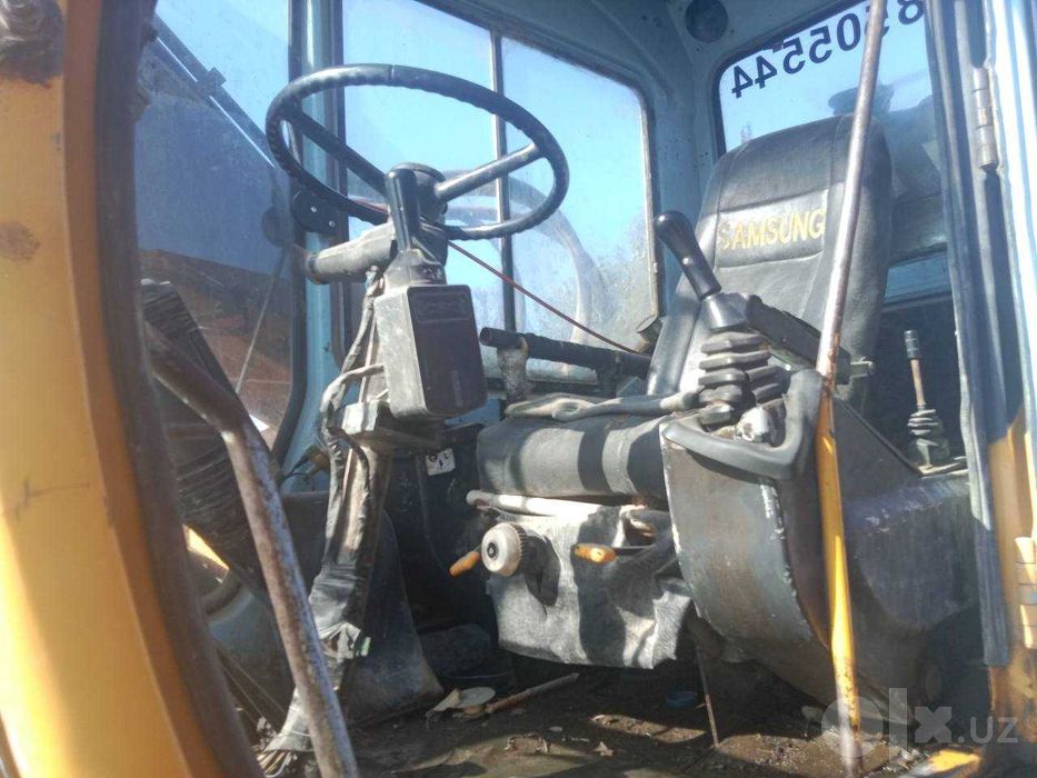 Sotiladi eskavator Samsung 132 lik 1996 yil Xujjati joyda