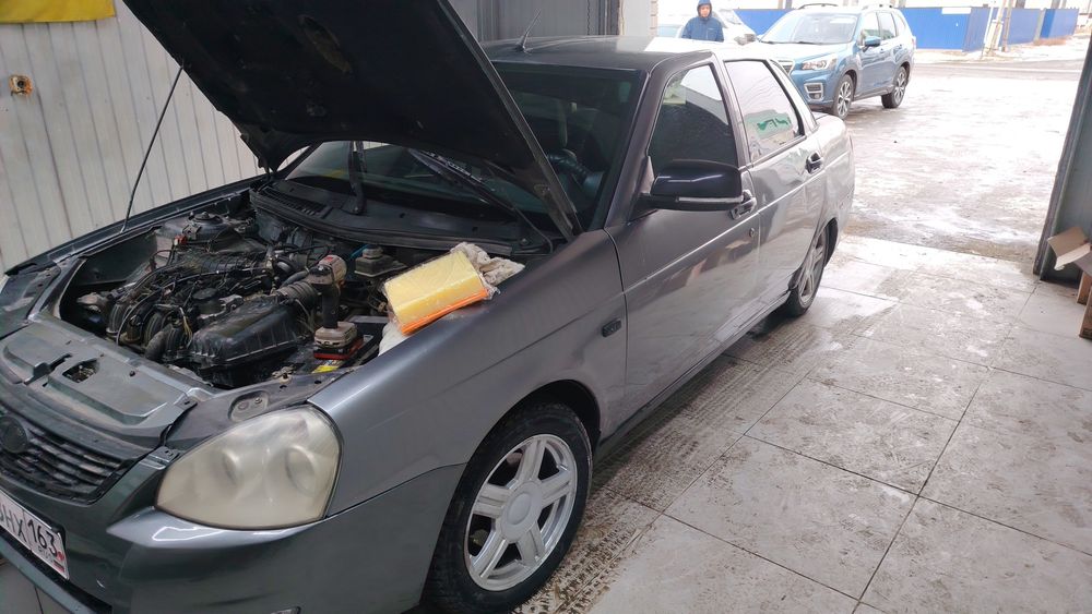 Приора 1 сатылады