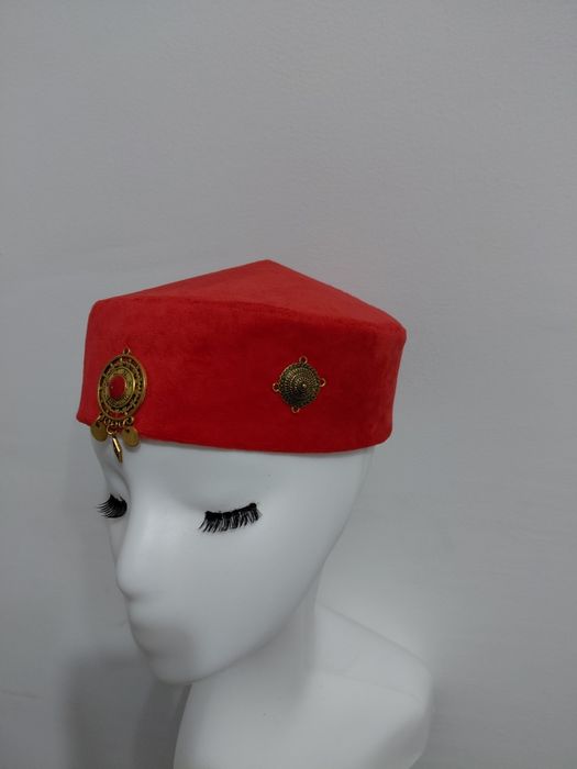 Қазақы нақышта тақия