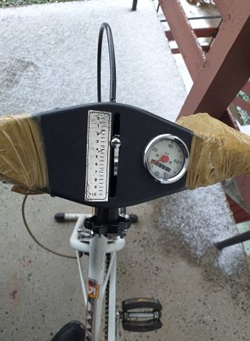Старинен Велоергометър БАЛКАН с 10 степенно натоварване+километраж
