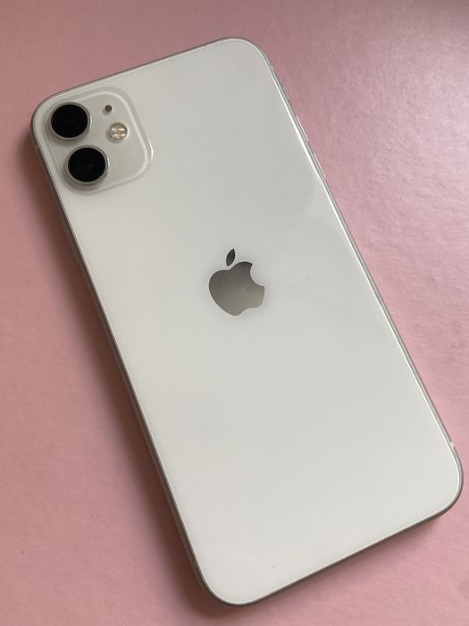 Продам IPhone 11