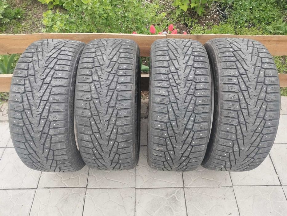 275/45 R20 Nokian Hakkapeliitta 7 SUV