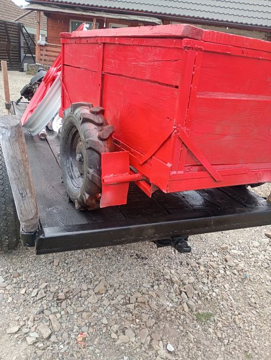 Vând tot ce se vede în poză!