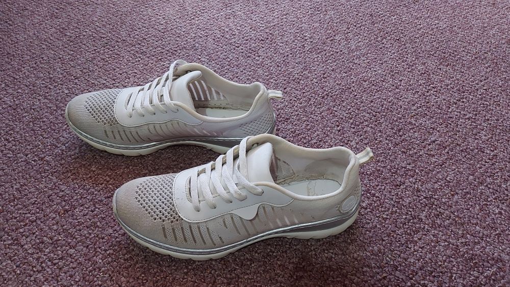 Adidasi rieker originali 42