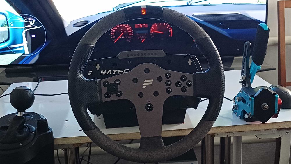Руль Fanatec CSL Elite и педали