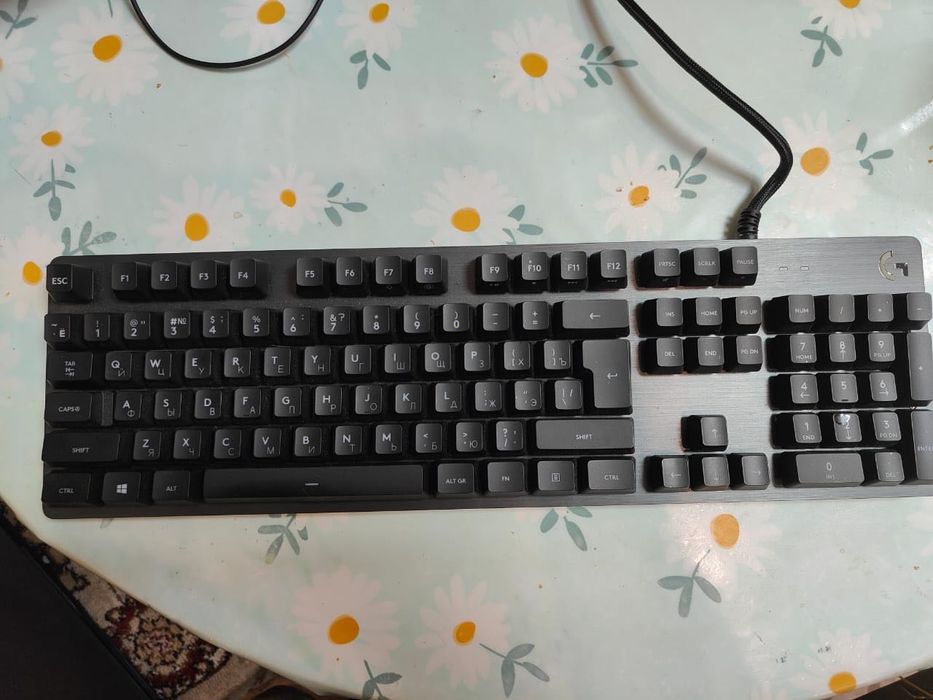 Игровая клавиатура Logitech G413