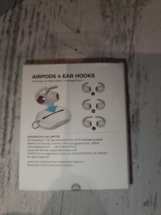 Безжични слушалки Apple - AirPods 4, TWS, бели + AirPods 4 Ear Hooks (силиконови приставки)