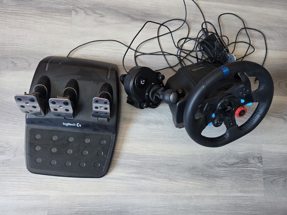 Продаю игровой руль logitech g 29 Driving Force