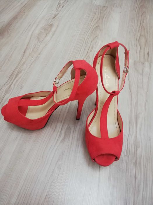 2 чифта Официални дамски обувки