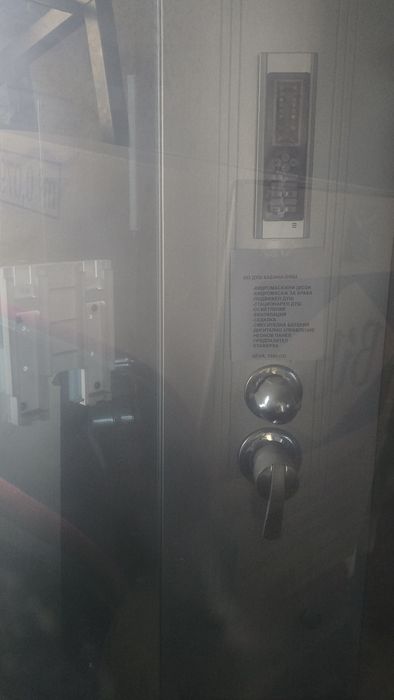 Хидромасажни душ кабини 2бр. леви