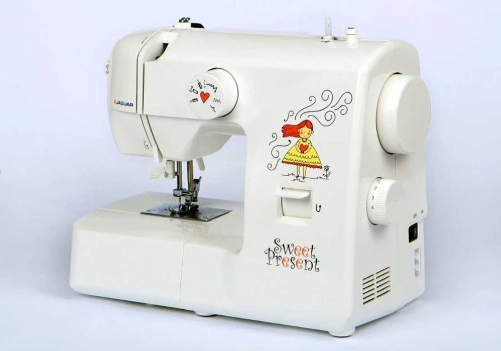 Швейная машина Sweet jaguar present