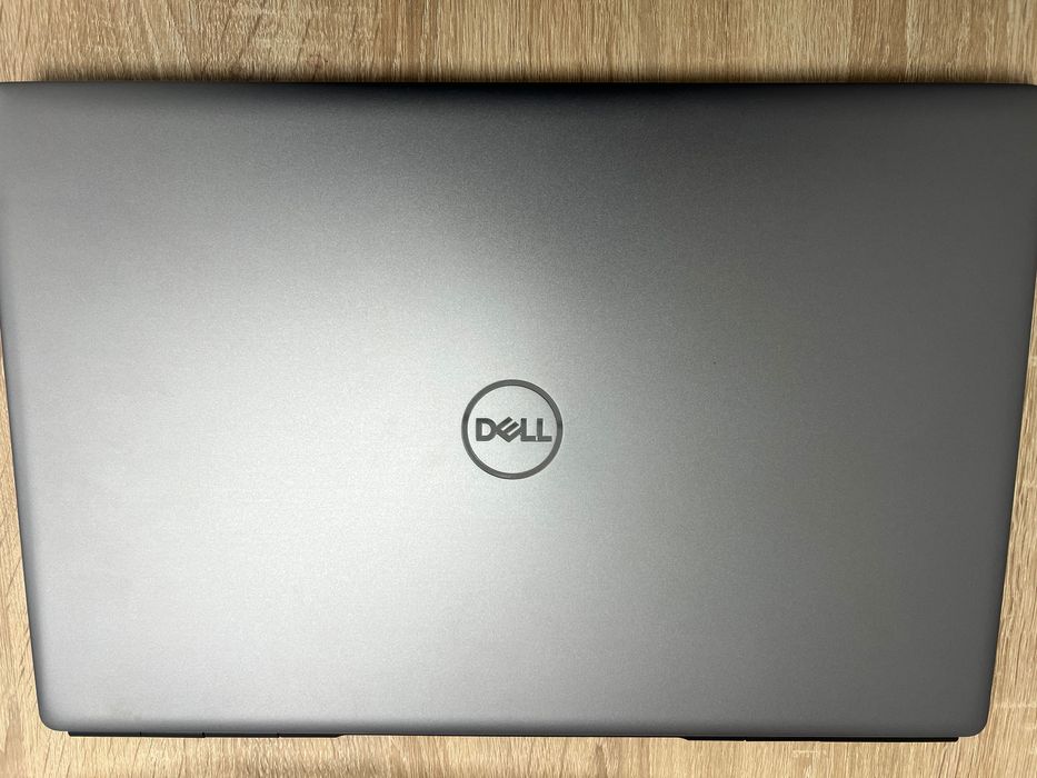 Laptop DELL Precision 7750 - NOU