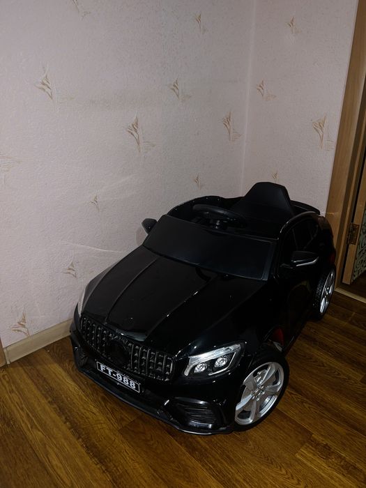 Электромобиль детский