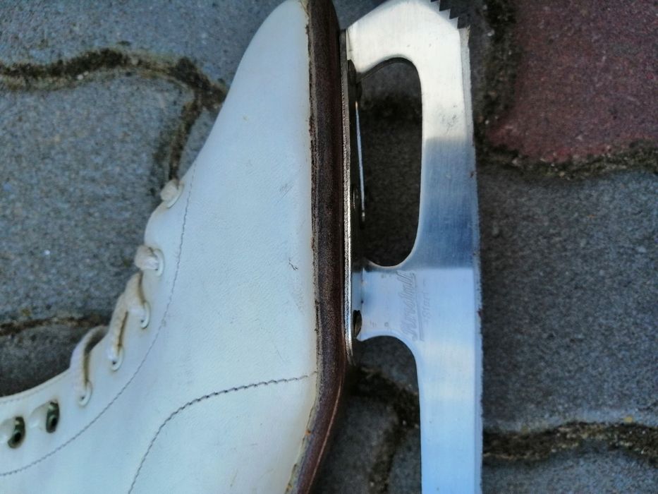 Patine Kristal mărimea 40
