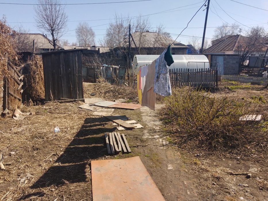 Продам дом на электро товаров.