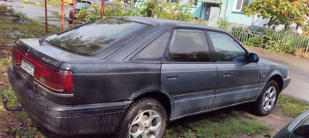 Продам мазду 626 gd