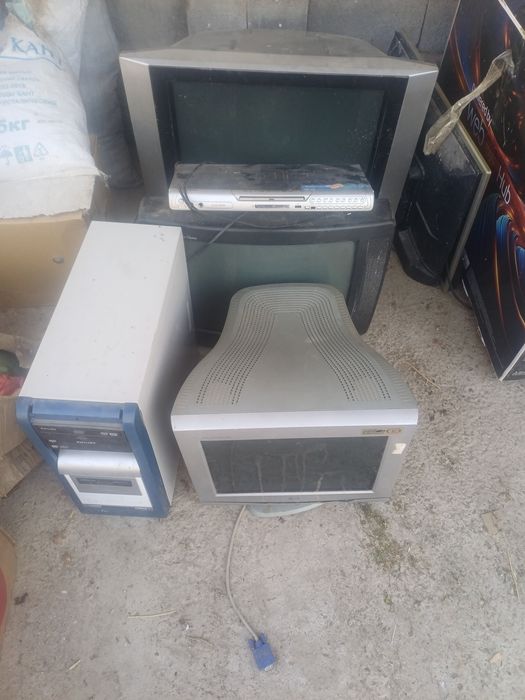 Продам телевизор компютер