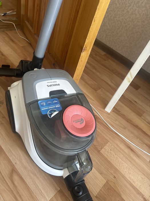 Пылесос в идеальном состояние