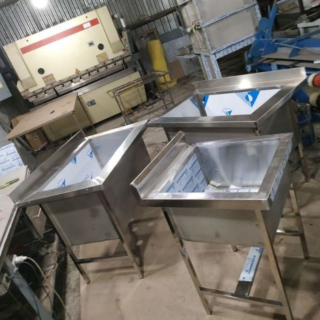 Moyka 1 va 2 taligi nerjavikadan tayyorlangan sifatli va ishonchli