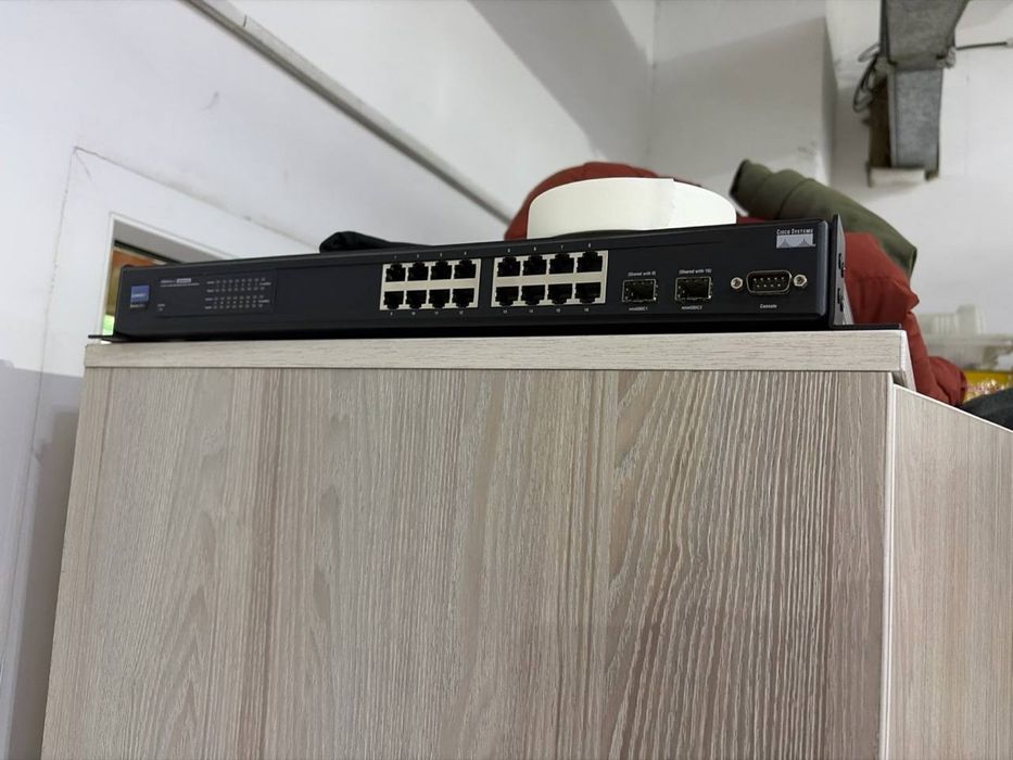 Коммутатор гигабитный 16 порт