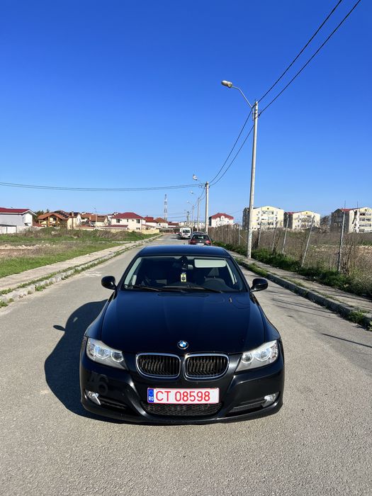 BMW E90 320d LCI