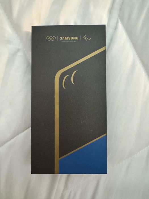 Продам Samsung Z Flip7