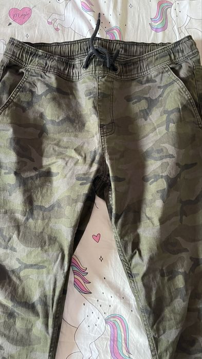 Камофлажен панталон