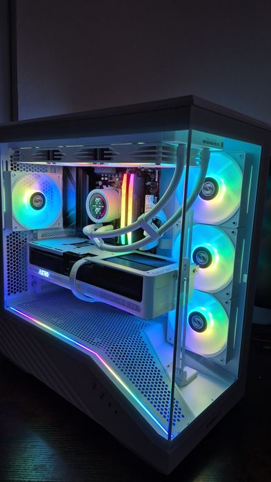 PC Gaming High-End White – Ryzen 7 9800X3D + RTX 5070 Ti 32GB DDR5 1TB